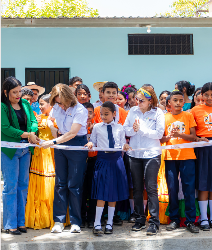 FUNDACIÓN TERRA AND FUNDACIÓN AGROLÍBANO INAUGURATE SANITATION MODULE BENEFITING MORE THAN 760 STUDENTS